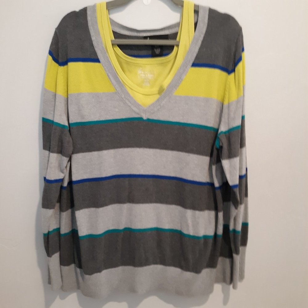 Lane Bryant Gray and Neon Green Long Sleeve Sweater Size 22